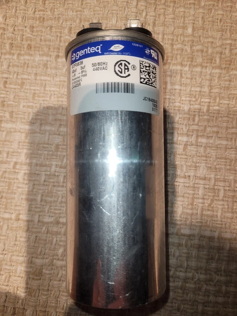Genteq by Regal 40mf/5 mf 440  VAC dual  run capacitor