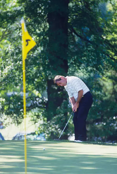 Fuzzy Zoeller Putts And Watches His Ball Roll Towards The Hole1980s Golf Photo