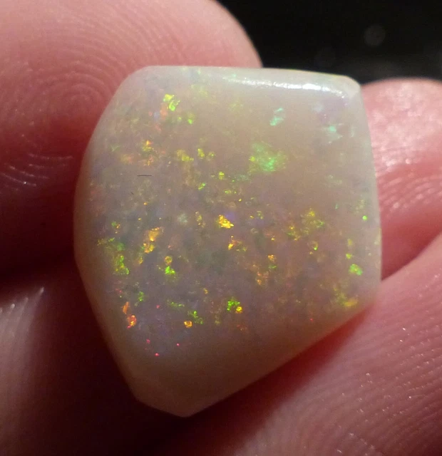 Opale Noble Coober Pedy Australie - 15,70 Carats - O&co Lapidaire - Neuf Avec étiquettes