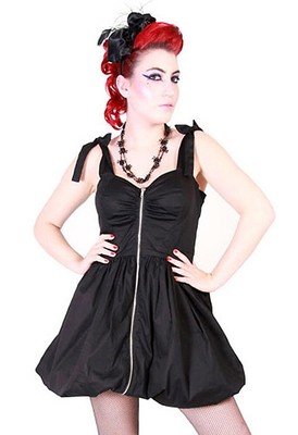Hell Bunny Rock/Roll Rockabilly Full Circle robe blanc/roses rouges dos nu 4xL Hell Bunny Rock/Roll Rockabilly Full Circle robe blanc/roses rouges dos nu 4xL