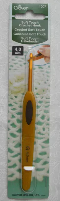 Clover Soft Touch Crochet Hook, Ideal Shape Handle, 4.00mm #1007