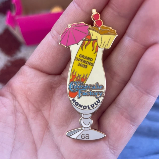RARE THE CHEESECAKE Factory Grand Opening Staff Pin Honolulu 2003 49.