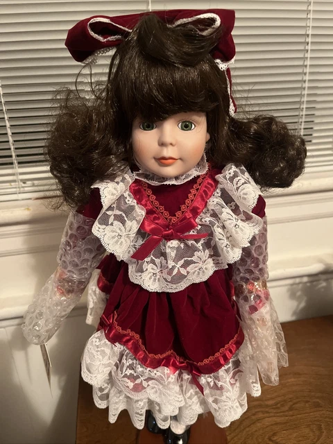 Vintage 18" Porcelain Alexandra Doll Dynasty Anna Collection w wood Stand