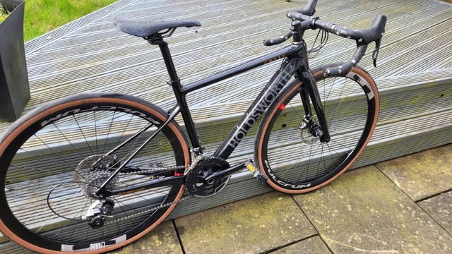 Vélo Route Felt FR2 Carbone - Taille 47cm - Freins à Disque Hydraulique SRAM ETap - 2018