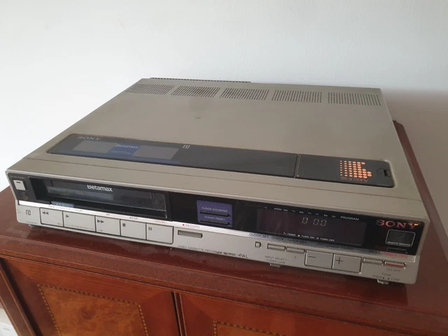 Cassette Player Sony F60 SONY WALKMAN WM-F60