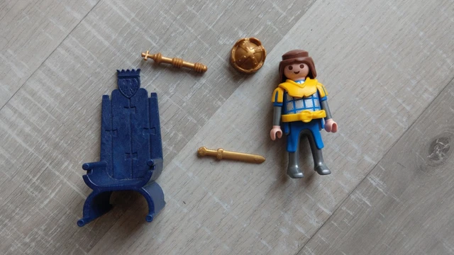 PLAYMOBIL 4249 COFFRET transportable princessse palais roi château