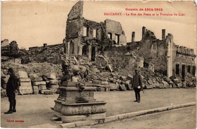CPA BACCARAT - La Rue des Ponts et la Fontaine du Lion (483807)