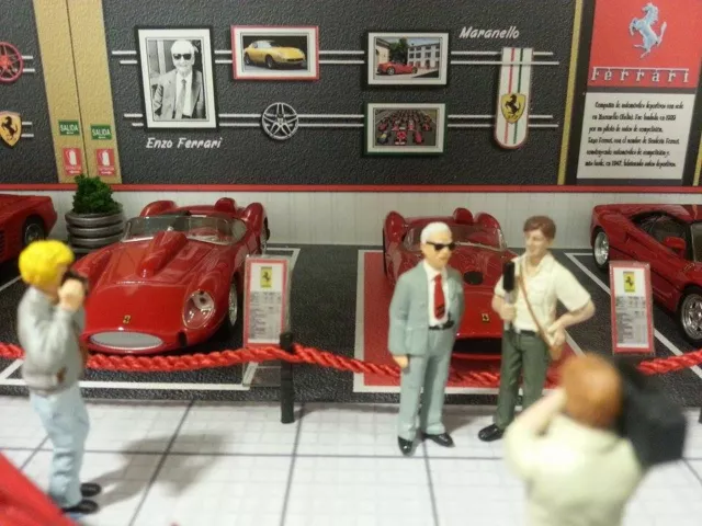 DIORAMA 1/43 "MUSEO FERRARI" Mod.1 (Especial vitrinas, válido Billy Ikea)