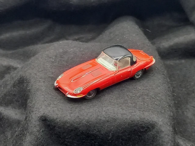 Miniature Tekno – Jaguar Type E Rouge Avec Hard Top – Danemark – Vintage