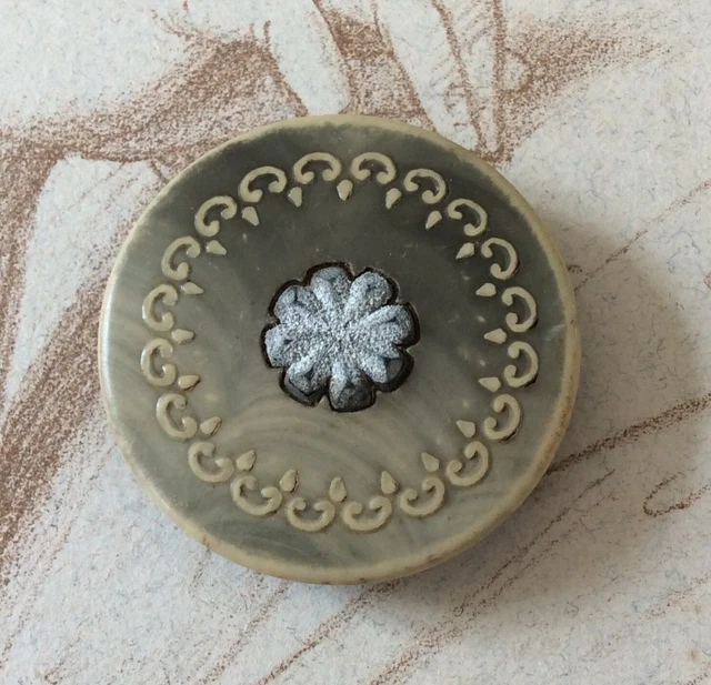 Bouton Ancien Celluloïd 31 mm Art Déco