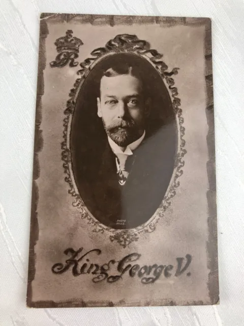 Vintage Postcard - King George V - Royal Family