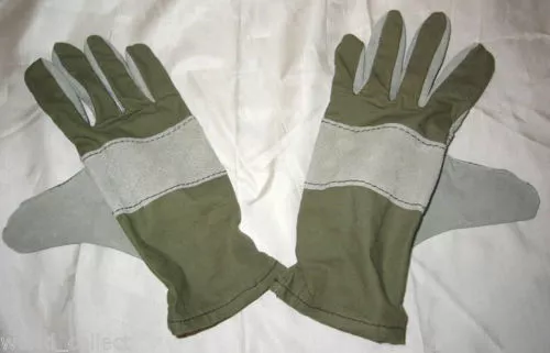 Original Soviet USSR MiG Pilot aircraft Gloves , Cold war Air force