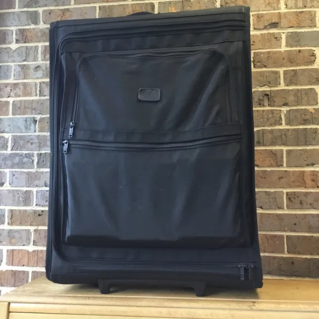 Tumi large suitcase 2 Wheel packing case for travel