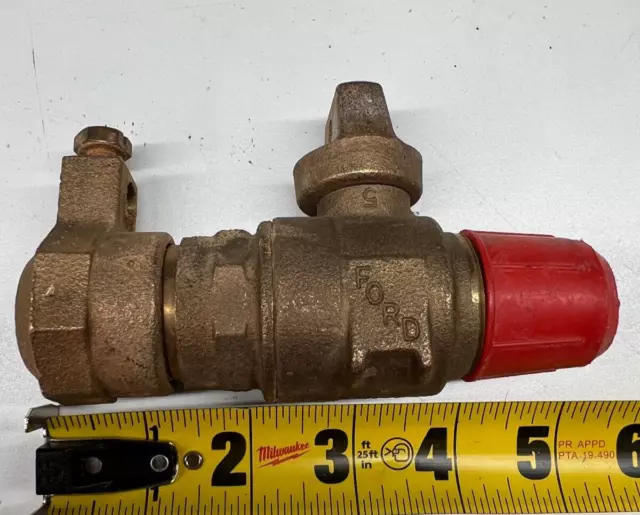 3/4" Ford Meter Box Corp Stop Valve CC Taper x Quick Joint B1000-3-TW-Q-NL Brass