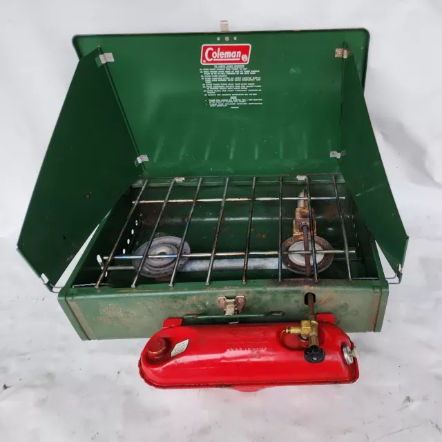 VINTAGE COLEMAN GAS Camp Stove 2 Burner Green 425E USA *Tested Working