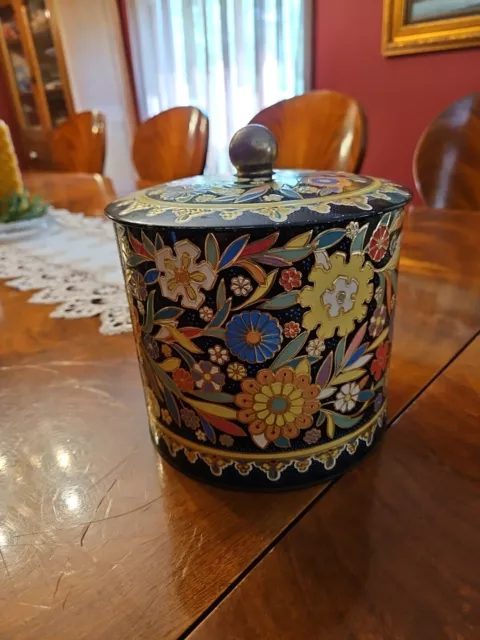 Vintage Daher English Biscuit Tin With Lid Decorative Floral 7 1/2" X 6 1/2"