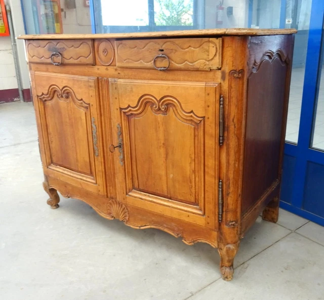 Credenza '700 Luigi XV in ciliegio massello scolpita fronte 130 cm