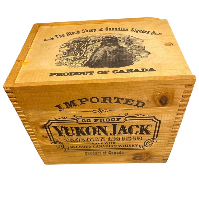 1975 YUKON JACK CANADIAN WHISKEY WOODEN CRATE 80 PROOF CANADA LIQUOR