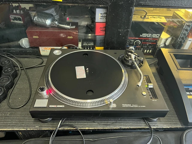 Single TECHNICS SL1210MK5 SL 1210 MK5 DJ TURNTABLE no cover 120/230v  ARMENS 3