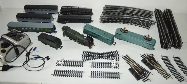 Circuit train electrique jouef dans locomotives pour modélisme ferroviaire à l'échelle ho