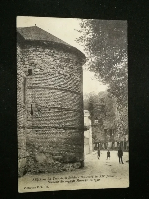 CPA 89 - Sense - La Tour de la Brèche - Boulevard du XIV July - Souvenir