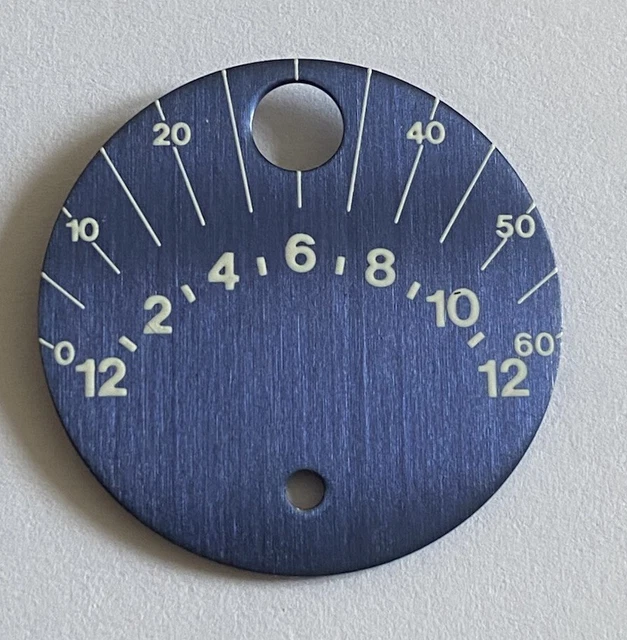 Montre Vintage LIP Diamètre 28 Mm - Cadran Ancien Stock LIP - Pièce D'horlogerie