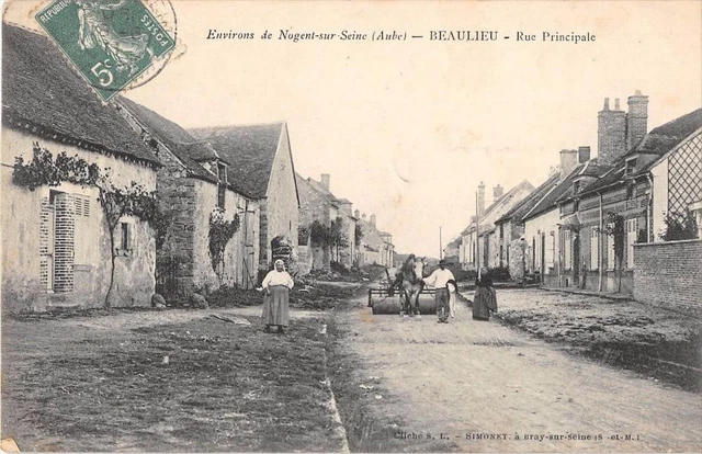 CPA 10 SURROUNDINGS DE NOGENT SUR SEINE BEAULIEU RUE MAIN (not current shot