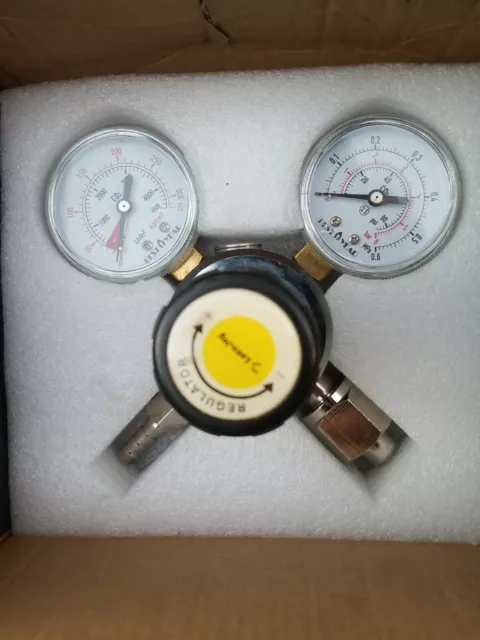 LotsJoy Safety Pressure Relief Valve Primary Outlet CO2 Regulator G5/8 Inch
