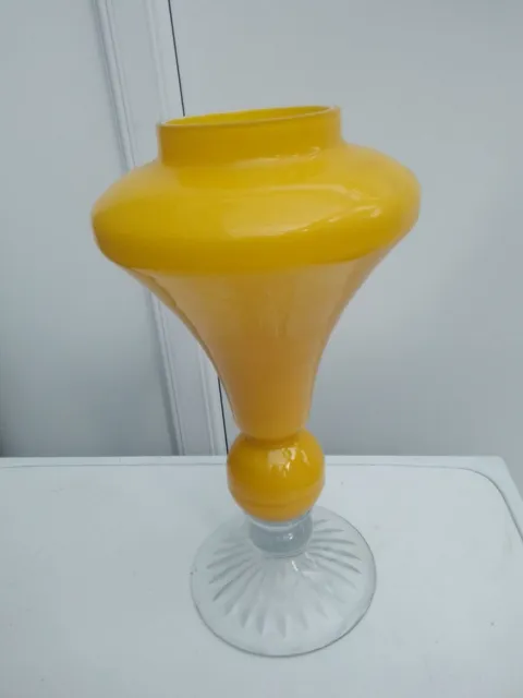 Vintage Italian Empoli Large Yellow Cased Glass Vase With Clear Glass Stem Foot