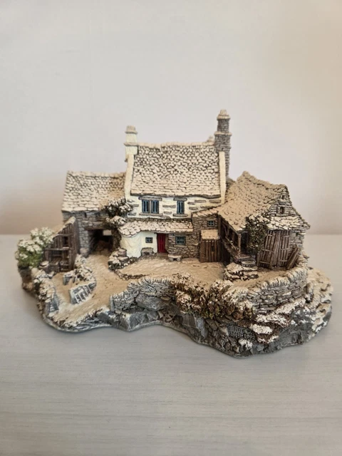 LILLIPUT LANE - Winter At Moot Hall Keswick L2619 Cumbrian