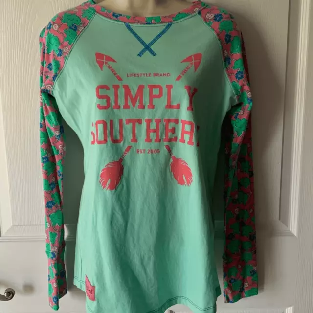 Camiseta Simply Southern verde de manga larga como nueva