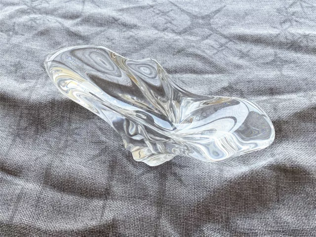 BACCARAT Petite coupe vide poche cendrier en cristal estampillé 