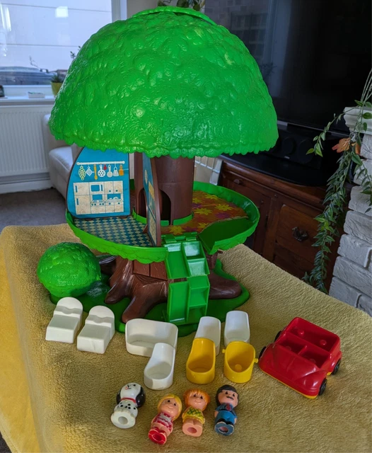 VINTAGE 1970S ORIGINAL Family Tree House TreeTots Retro Toys