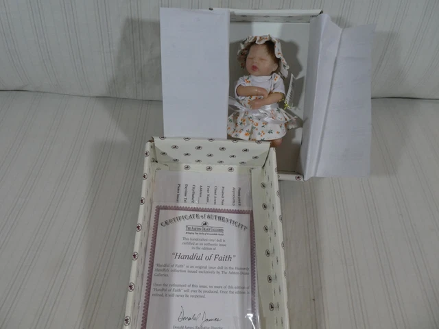 Ashton Drake "Handful of Faith" Baby Doll Soft Vinyl Heavenly Handful COA Box V1