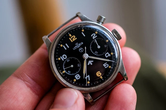 Lemania single pusher chronograph online
