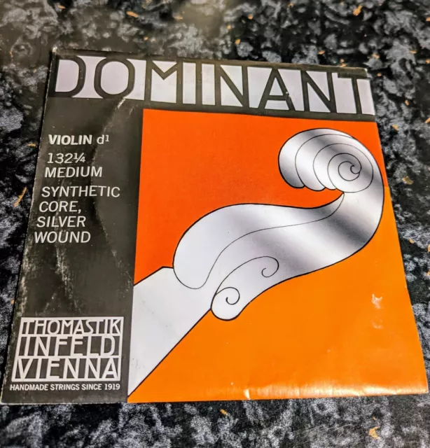 DOMINANT Violin 'D' String, 1/4 Size, FREE DELIVERY!