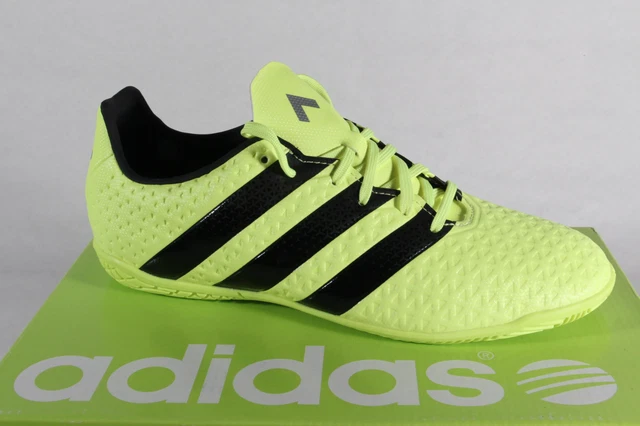 Adidas court hotsell vantage uomo giallo