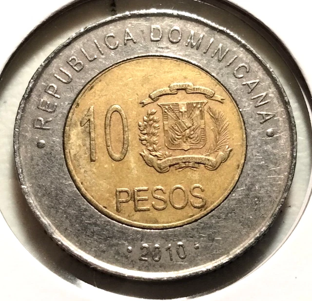 2010  Dominican Republic 10  Pesos  Coin- (Bi-Metallic)  - KM#106 - (INV#9339)