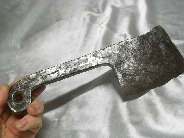 Vieille Feuille De Boucher Opinel - Couteau Art Populaire Vintage Avec Couronne