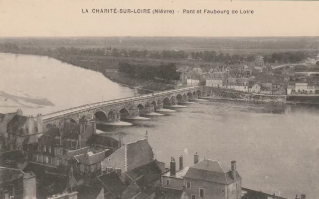 CPA 58 LA CHARITE SUR LOIRE (Nievre) Pont et Faubourg de Loire