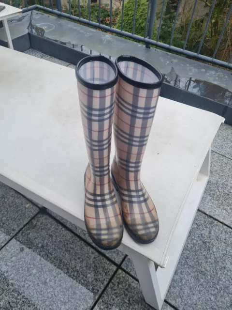 Burberry Gummistiefel, Gr. 39