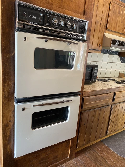 Retro Oven, Stove And Vent Hood