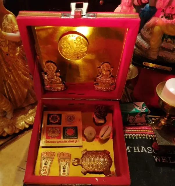 Box Set Laxmi Kuber Wealth Charm Rare Yantra Pendant Gomti Altar Wicca Talisman