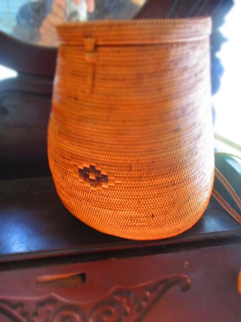 American Southwest Indian Vintage Fish Trout Basket Creel
