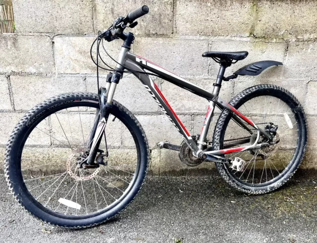 SPECIALIZED HARDROCK SPORT Disc Brakes 26 Inch Wheels S 15.5 Frame 225.00 PicClick UK