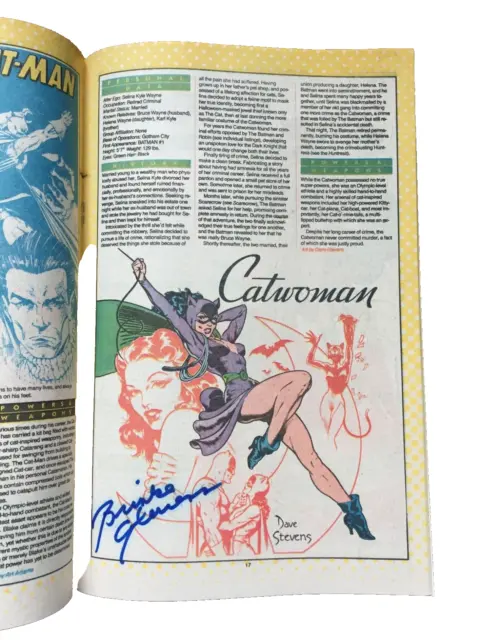 Who's Who 4 NM 9.4  DC 1985 Dave Stevens Catwoman Signed by wife Brinke Stevens