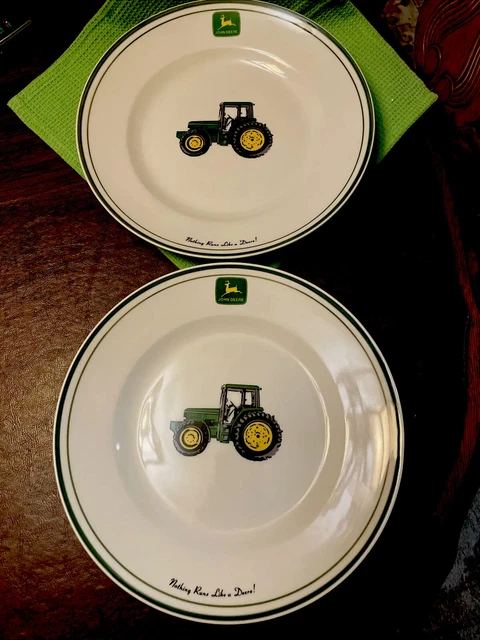 Dinner Plate John Deere (Tractor) GIBSON DESIGNS Set of 2 Width 11 1/4"
