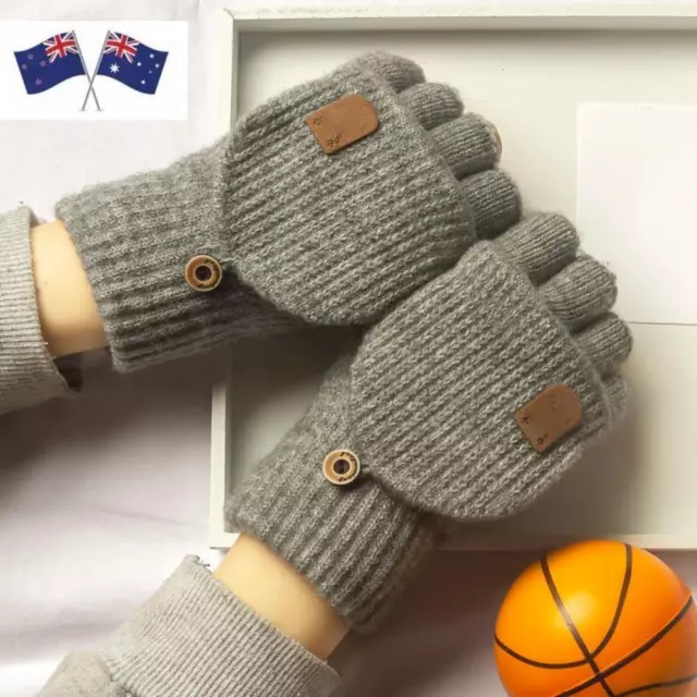 Name of gloves discount without fingers