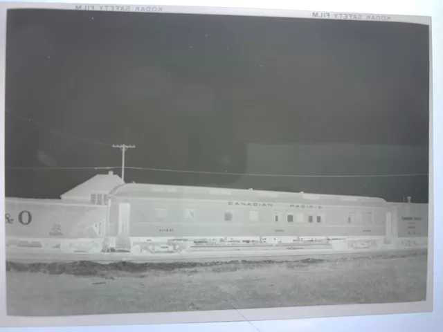 Original Negative Canadian Pacific Rwys Service Coach  # 411031  Ottawa 1940'S