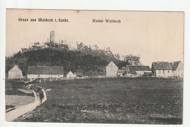 WALDECK - Moselle - CPA 57 - chateau et vue du village